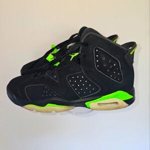Jordan 6 Retro